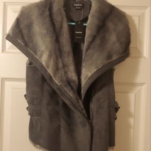 Bebe grey Double belted faux fur vest